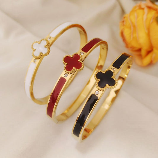 PULSERA VIRGINIA EN ACERO INOXIDABLE CON BAÑO DE ORO DE 18K (en 3 colores)